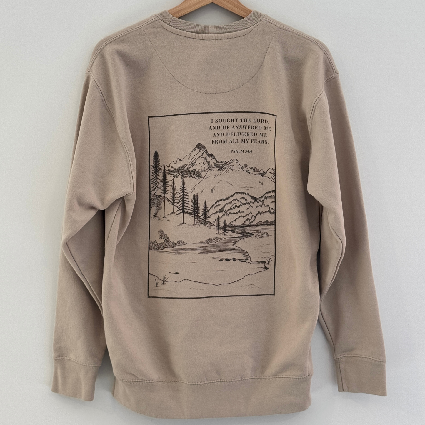 Psalm 34:4 Sweatshirt – I Sought the Lord, He Answered Me